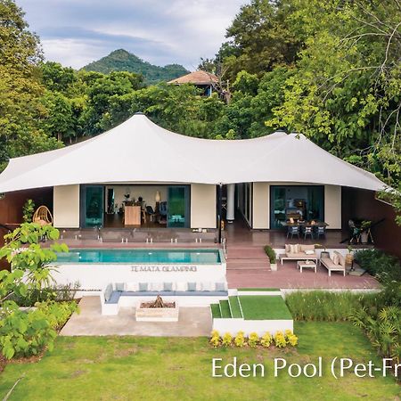 Hotel Te Mata Glamping Nong Nam Daeng Esterno foto